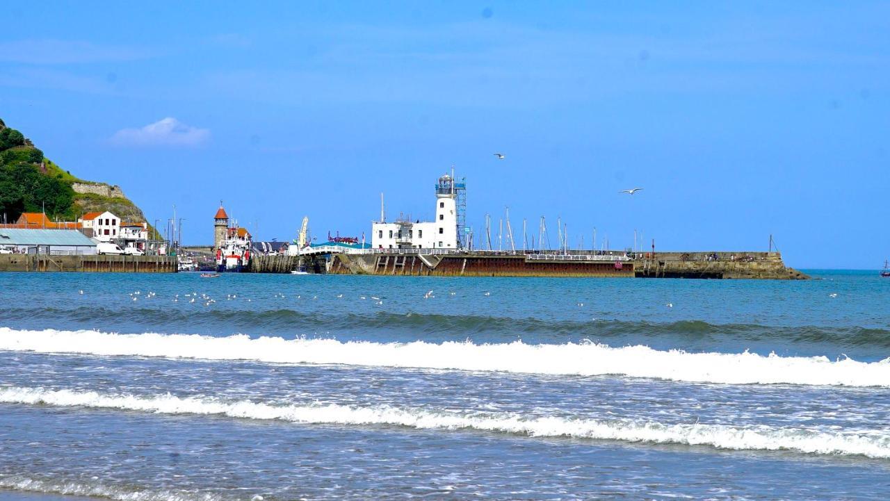 Blue Lighthouse Appartement Scarborough Buitenkant foto